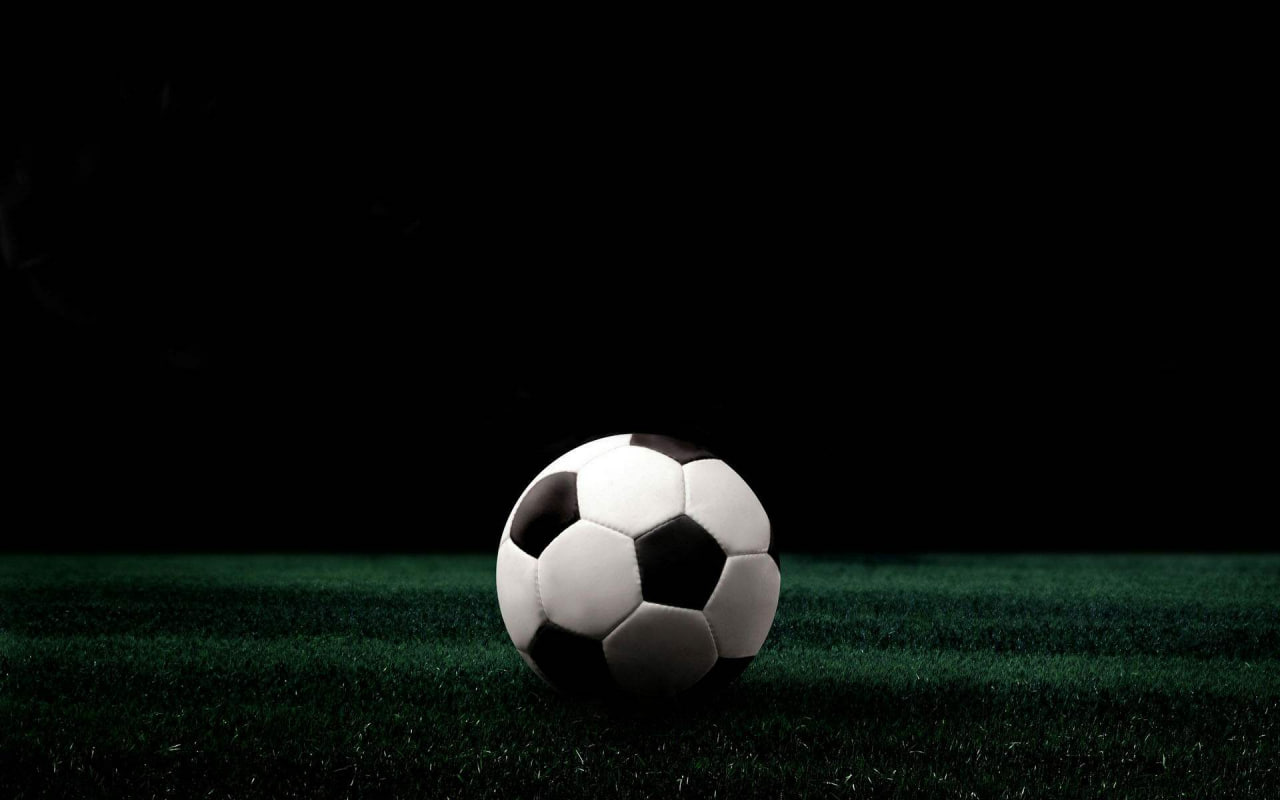 篮球队教练使用雷速篮球比分即时网分析对手